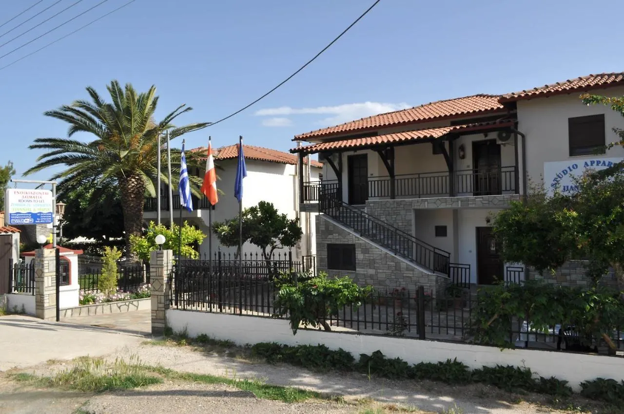 Giannis Maria Apartments Psakoudia 0*,  Grecia